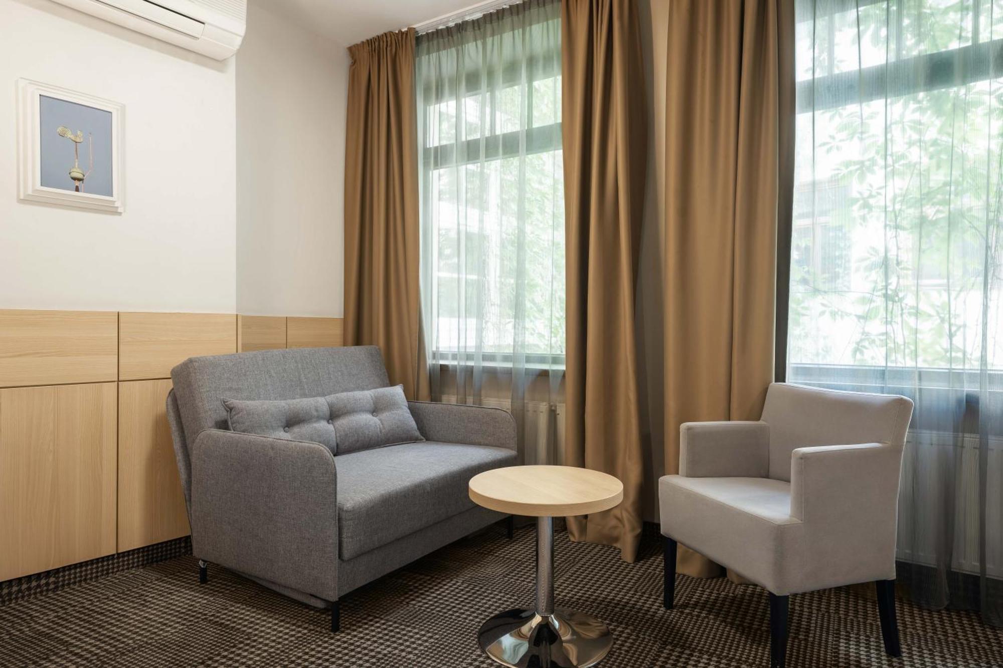Hotel Wellton Centrum & 4*