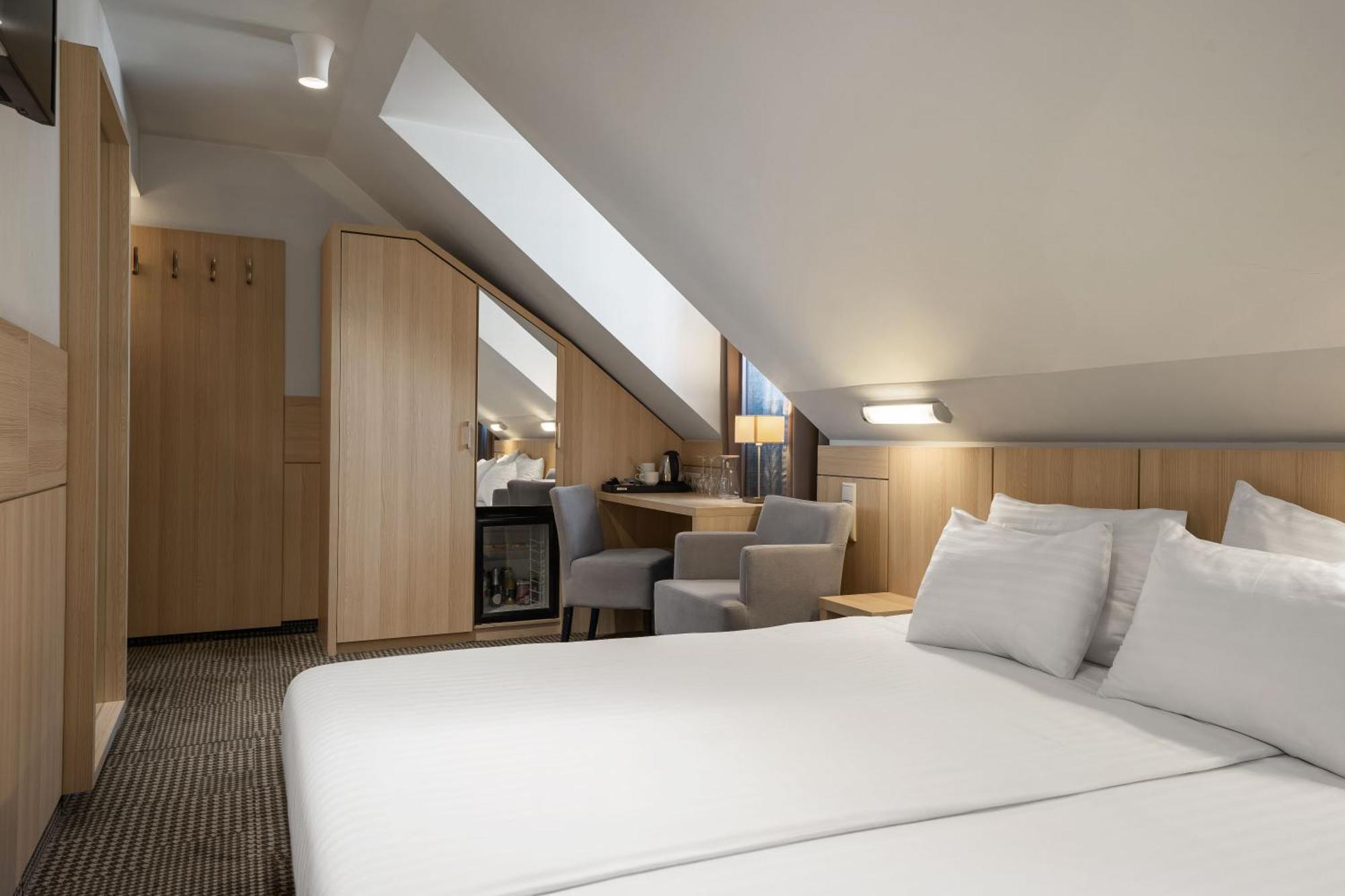 Wellton Centrum Hotel&spa 4* Riga